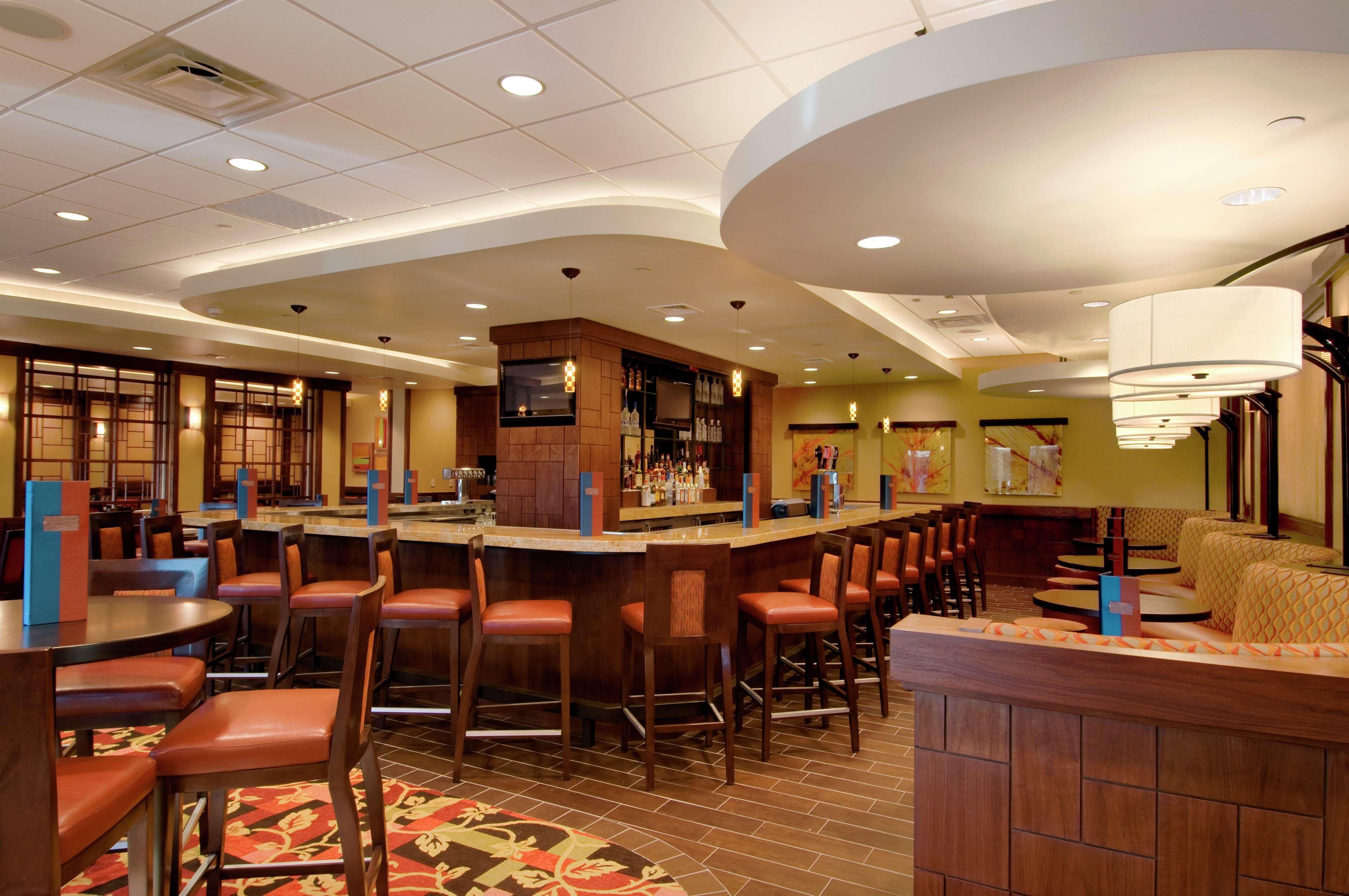 Hilton Long Island/Huntington Hotel Melville Restaurante foto