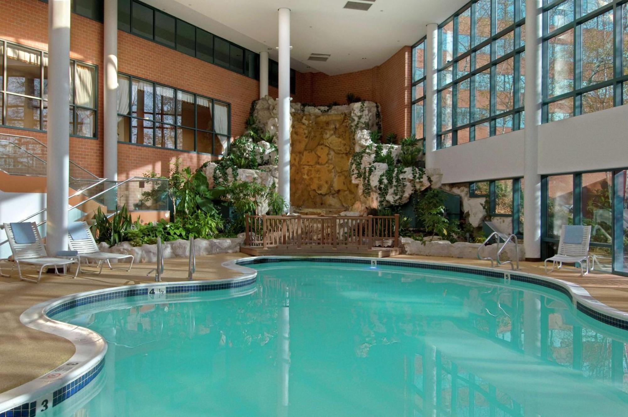 Hilton Long Island/Huntington Hotel Melville Exterior foto